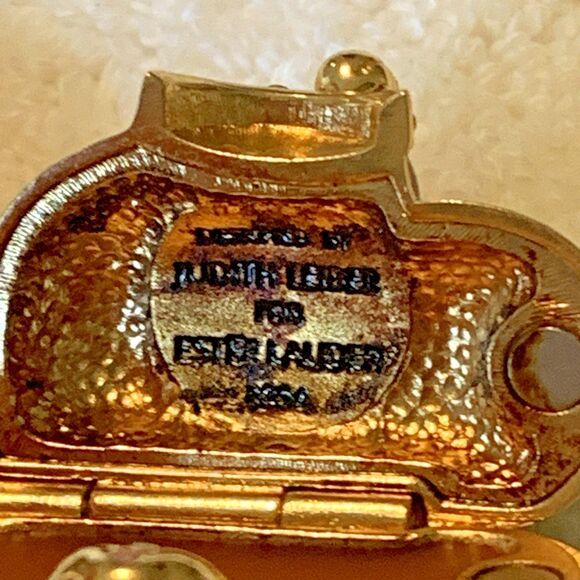 Estee Lauder Judith Leiber Cuddly Kitten Solid Perfume Compact 2004 RARE - Picture 8 of 11